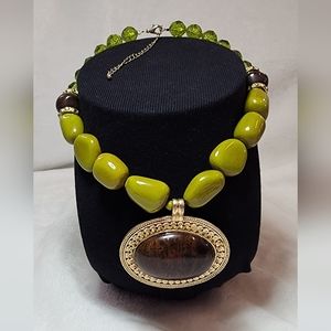 Chunky boho style choker necklace.